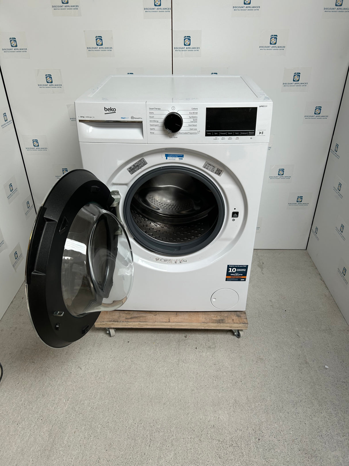 BEKO B5W51041AW AquaTech Pro With Bluetooth