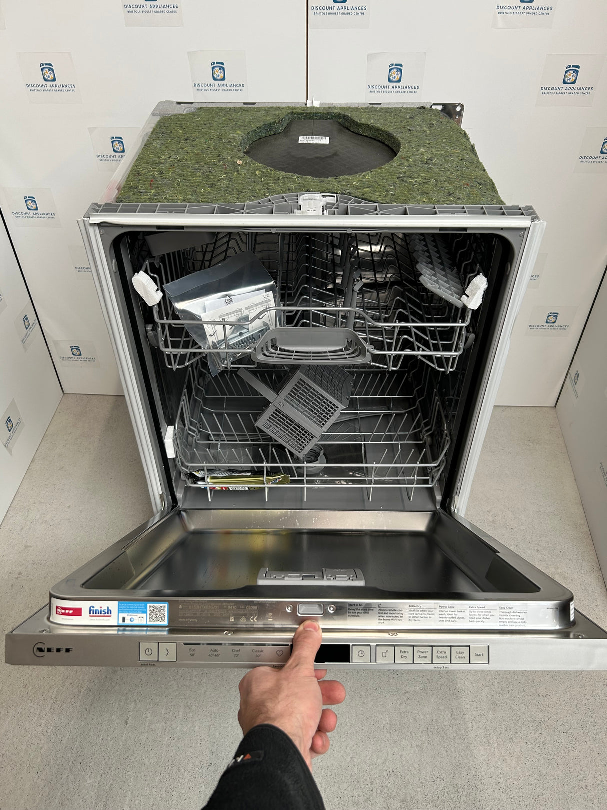 Neff S153ITX02G Fully Integrated Dishwasher