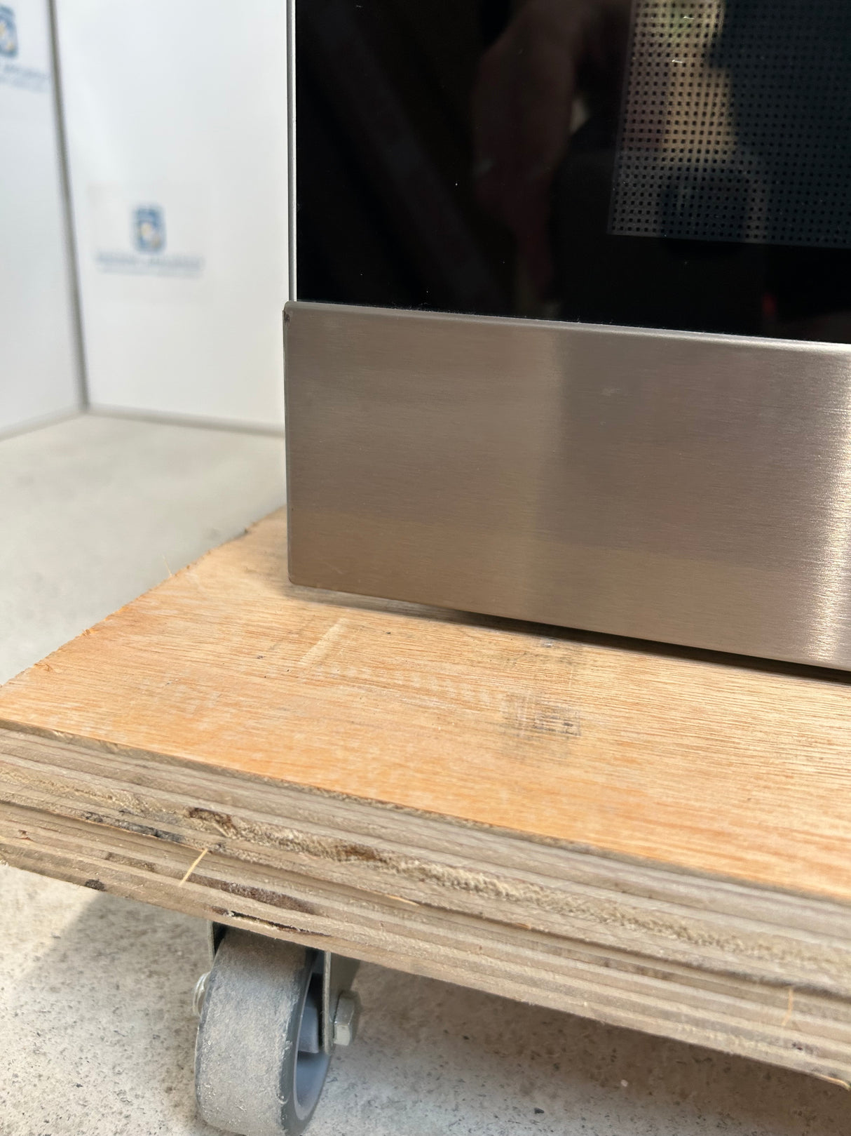 AEG BPK842720M Pyrolytic Single Electric Oven