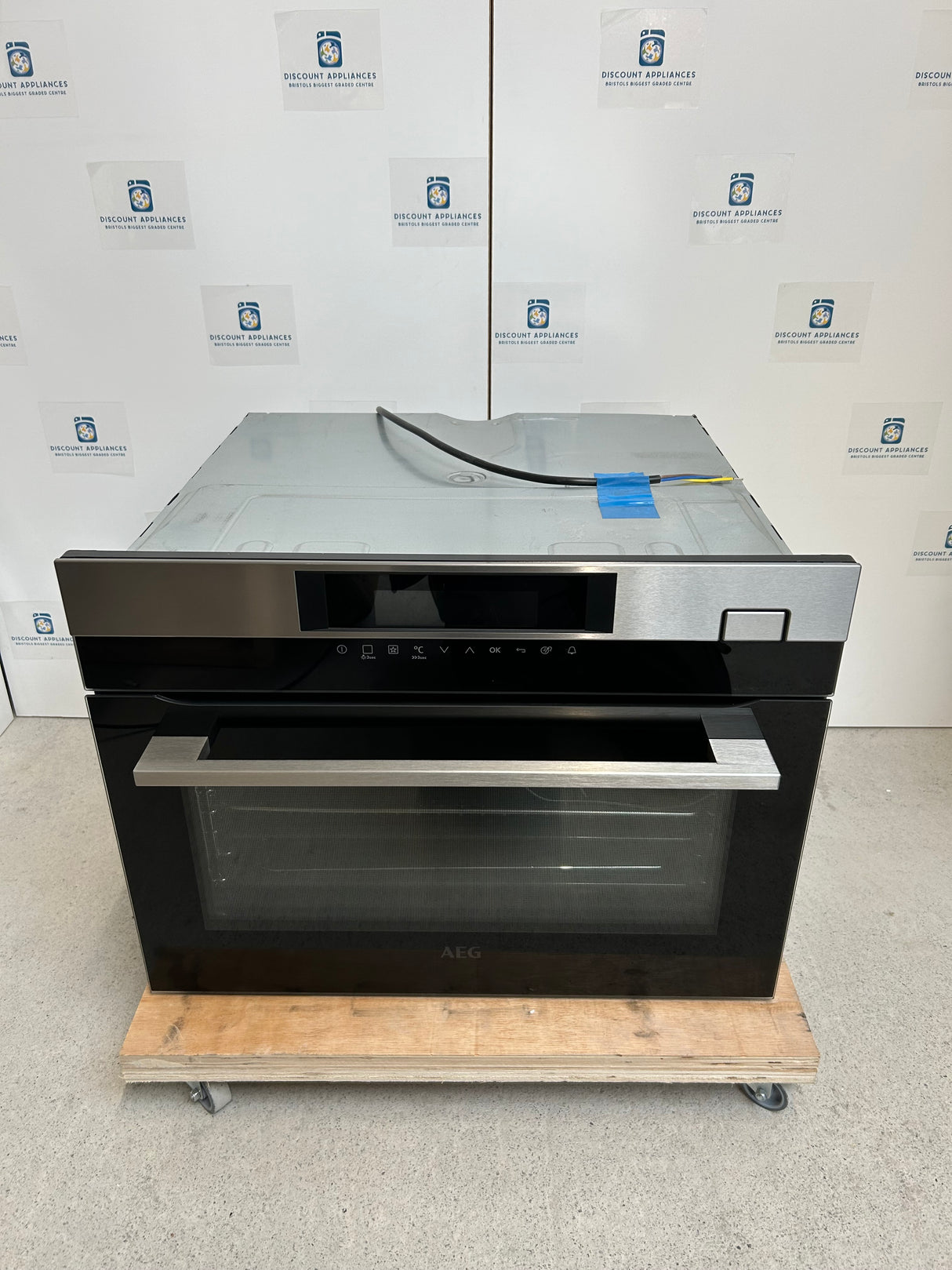 AEG KSK782220M SteamBoost Compact Oven