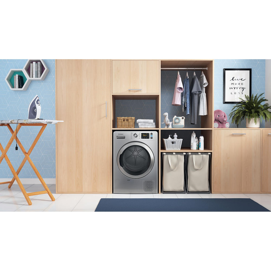Indesit YT M11 92SS X UK 9kg Freestanding Heat Pump Tumble Dryer - Silver