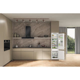 Whirlpool WHC20 T322 UK Built-In Fridge Freezer